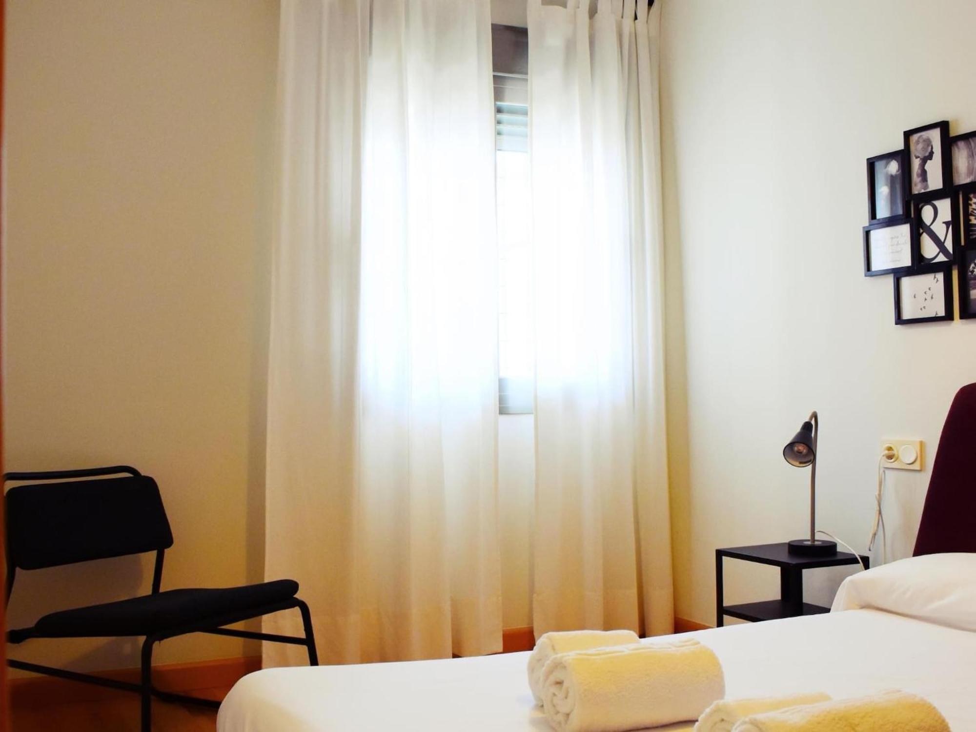 Tranquilo Apartamento Cerca Del Centro Historico Málaga Kültér fotó